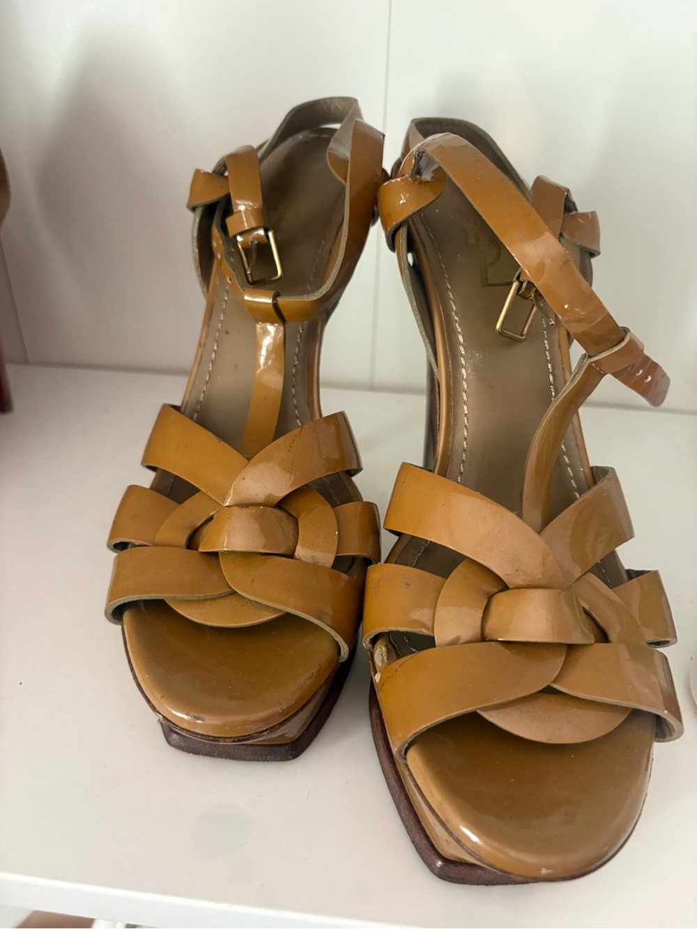 Yves Saint Laurent tribute Heels